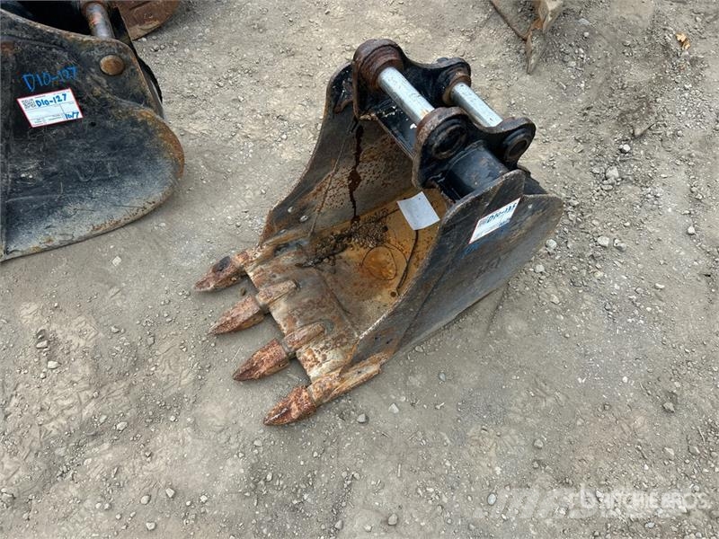 CAT 18 in Digging Excavator Bucket Buckets