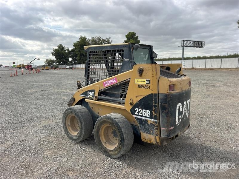 CAT 226B Šmykom riadené nakladače