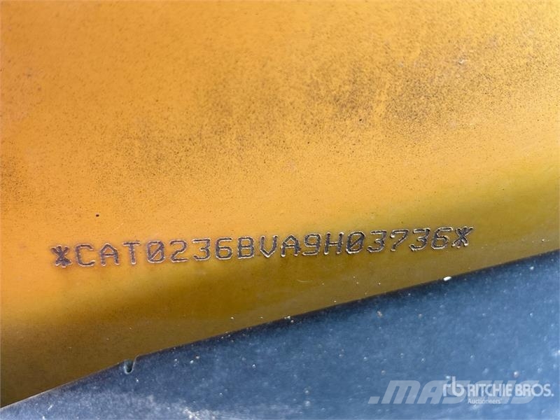 CAT 236B3 Two-Speed Skid Steer Loader Minilæsser - skridstyret