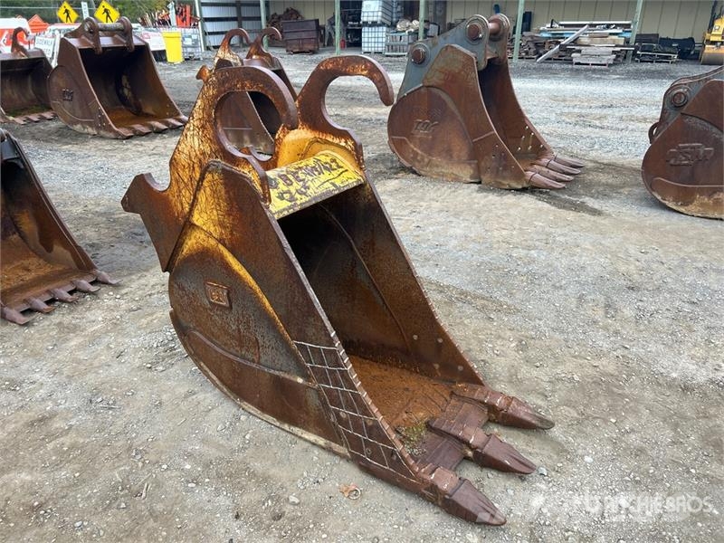 CAT 24 in Q/C Digging Excavator Bucket Кофи