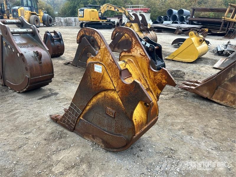 CAT 24 in Q/C Digging Excavator Bucket Кофи