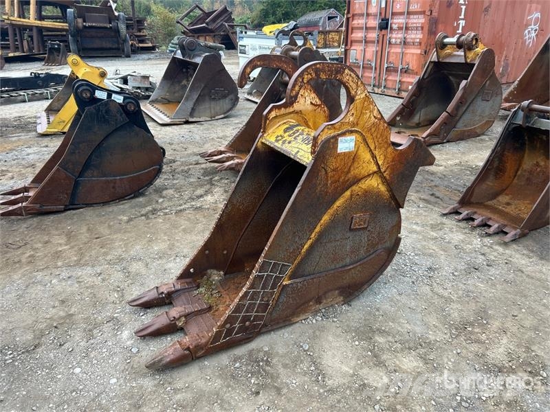 CAT 24 in Q/C Digging Excavator Bucket Кофи