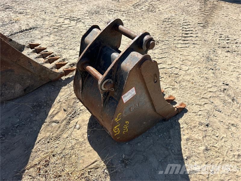 CAT 24 in Q/C Digging Excavator Bucket Kašike / Korpe