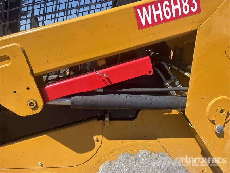 CAT 246D Φορτωτάκια