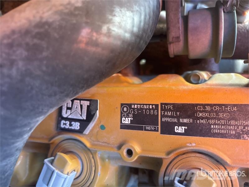 CAT 246D Φορτωτάκια