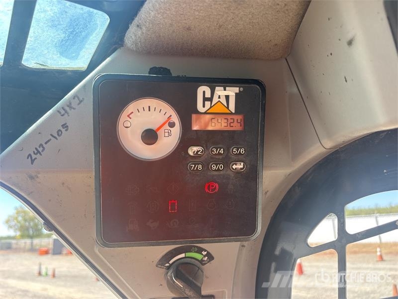 CAT 246D Φορτωτάκια