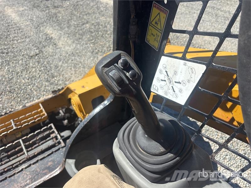 CAT 246D Φορτωτάκια