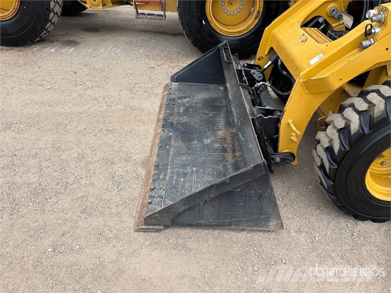 CAT 246D3 Two-Speed Skid Steer Loader Minilæsser - skridstyret