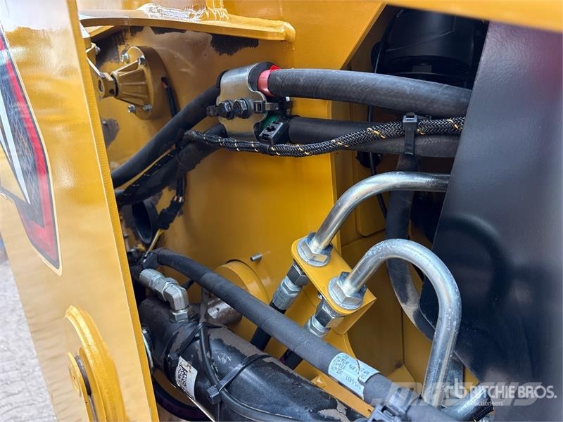 CAT 246D3 Two-Speed Skid Steer Loader Minilæsser - skridstyret