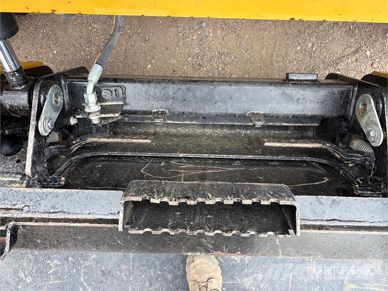 CAT 246D3 Two-Speed Skid Steer Loader Minilæsser - skridstyret