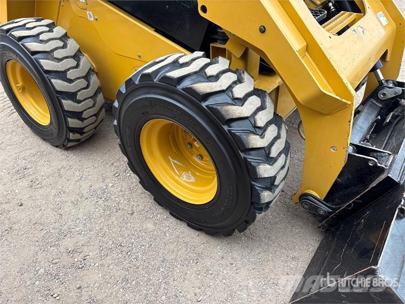 CAT 246D3 Two-Speed Skid Steer Loader Minilæsser - skridstyret