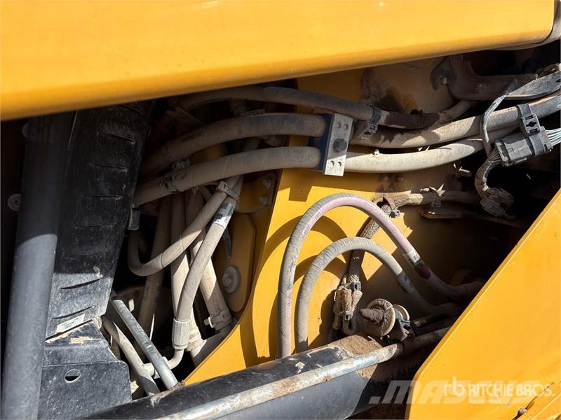 CAT 249D3 Skid steer mini nakladalci
