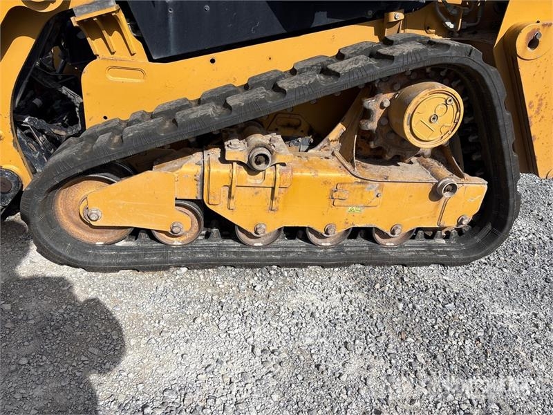 CAT 249D3 Skid steer mini nakladalci