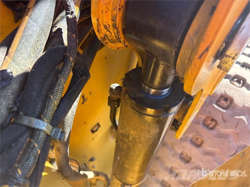 CAT 255 Kompaktlader