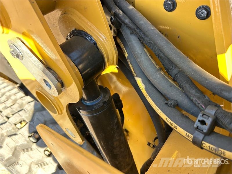 CAT 255 Mini Pale Gommate