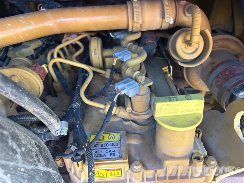 CAT 255 Kompaktlader
