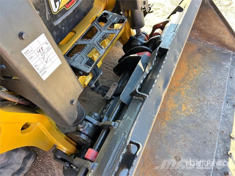 CAT 255 Mini Pale Gommate