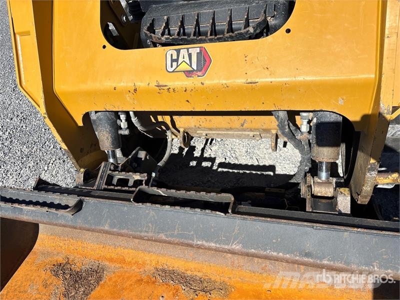 CAT 259D3 Two-Speed Compact Track Loader Skid steer loaders