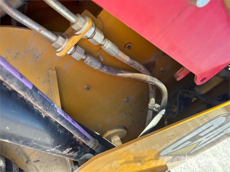 CAT 259D3 Two-Speed Compact Track Loader Skid steer loaders
