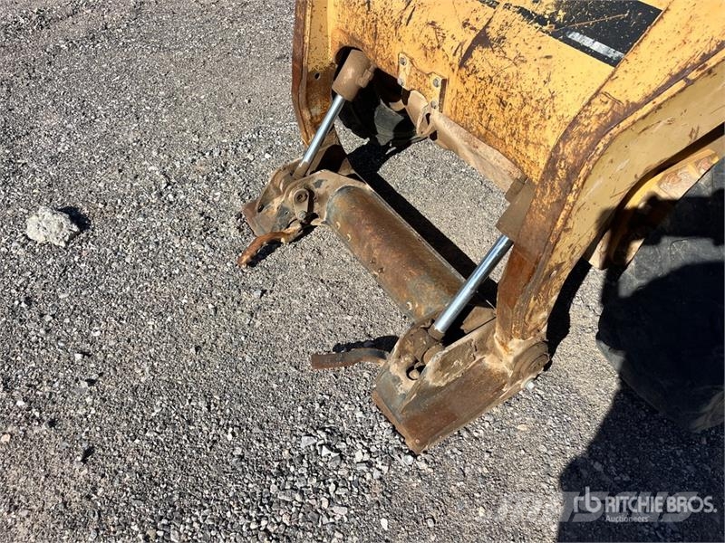 CAT 262 Minicarregadeiras