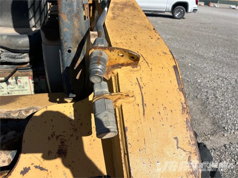 CAT 262 Minicarregadeiras