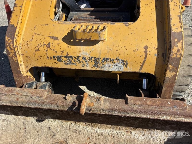 CAT 262C Мини-погрузчики