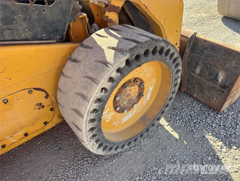 CAT 262C Мини-погрузчики