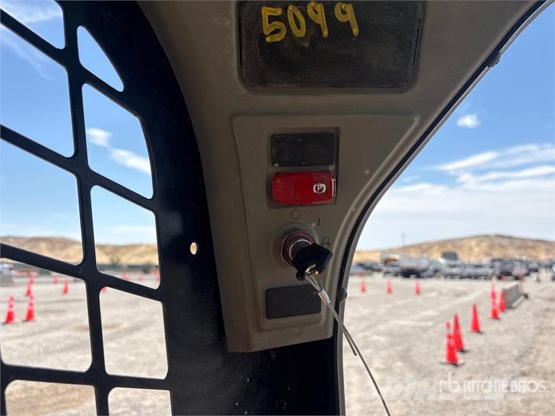 CAT 262D3 Two-Speed High Flow XPS Skid Steer Loader Φορτωτάκια