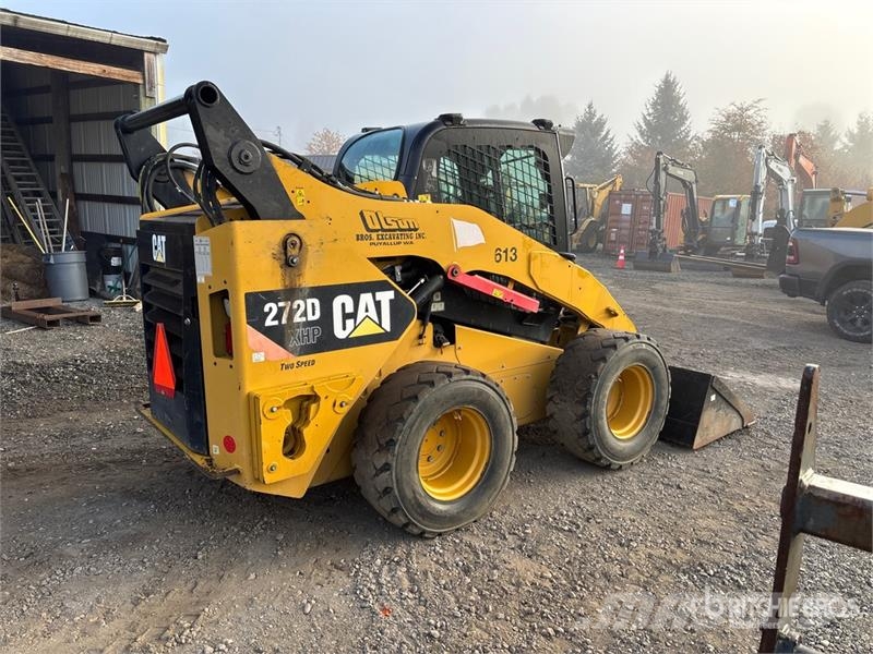 CAT 272DXHP Two-Speed Skid Steer Loader Skid steer mini nakladalci