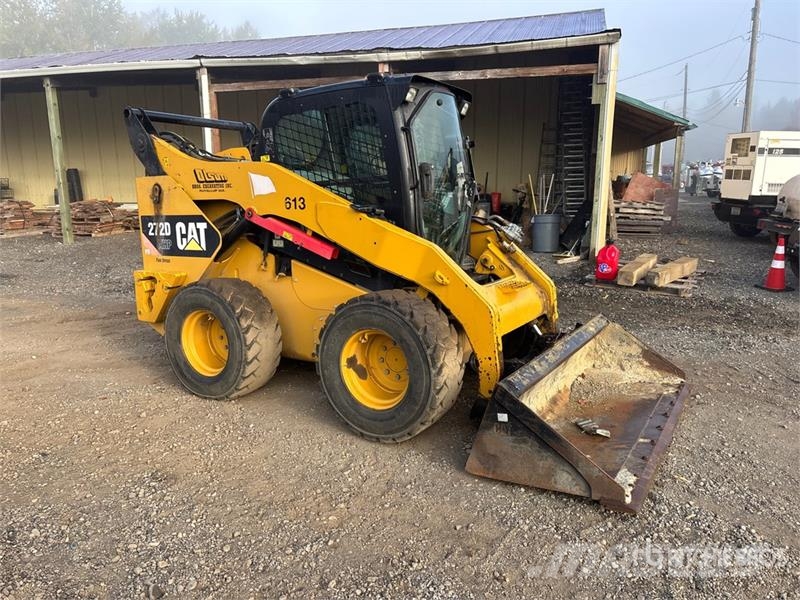 CAT 272DXHP Two-Speed Skid Steer Loader Skid steer mini nakladalci