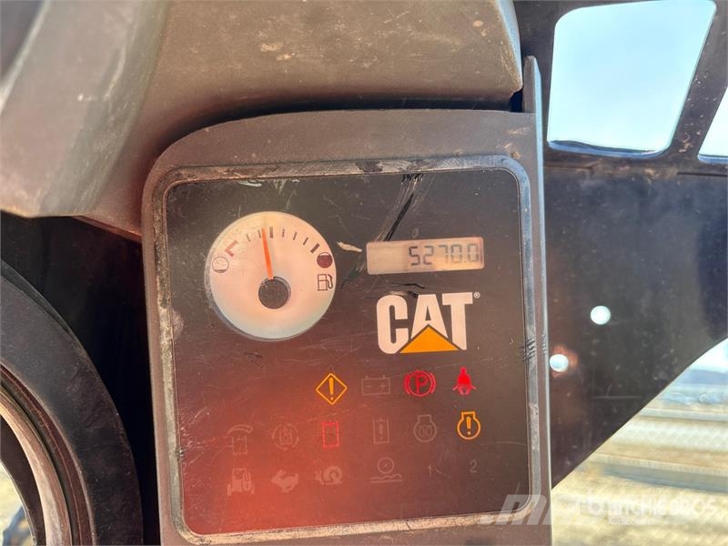 CAT 279C Skid steer mini nakladalci