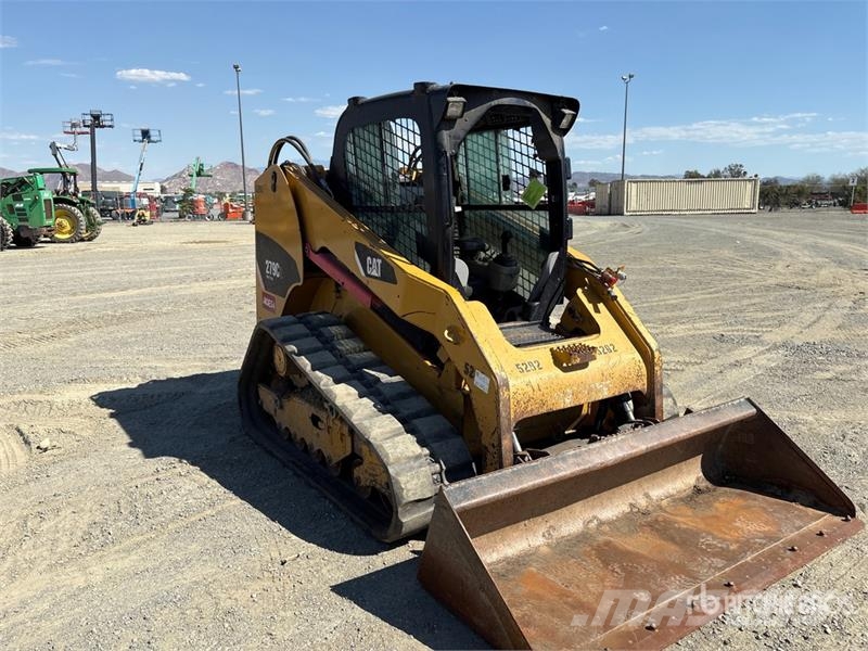 CAT 279C Skid steer mini nakladalci