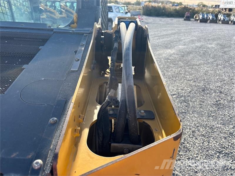 CAT 279D Skid steer loderler