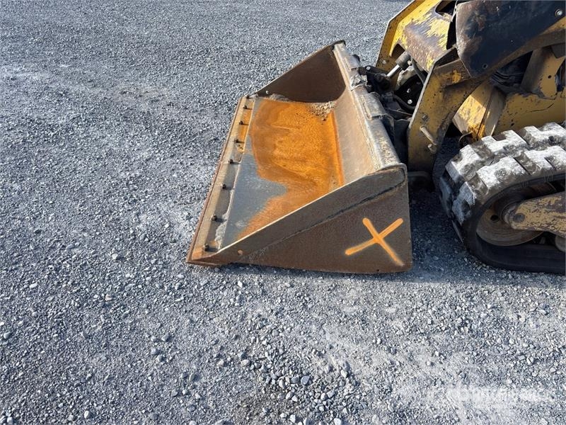 CAT 279D Skid steer loderler