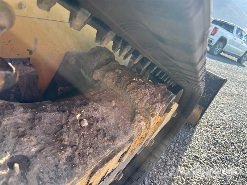 CAT 279D Skid steer loderler