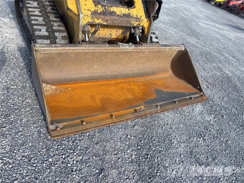 CAT 279D Skid steer loderler