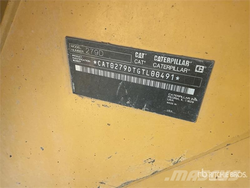 CAT 279D لوادر انزلاقية التوجيه