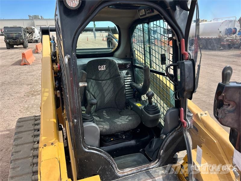 CAT 299D Chargeuse compacte