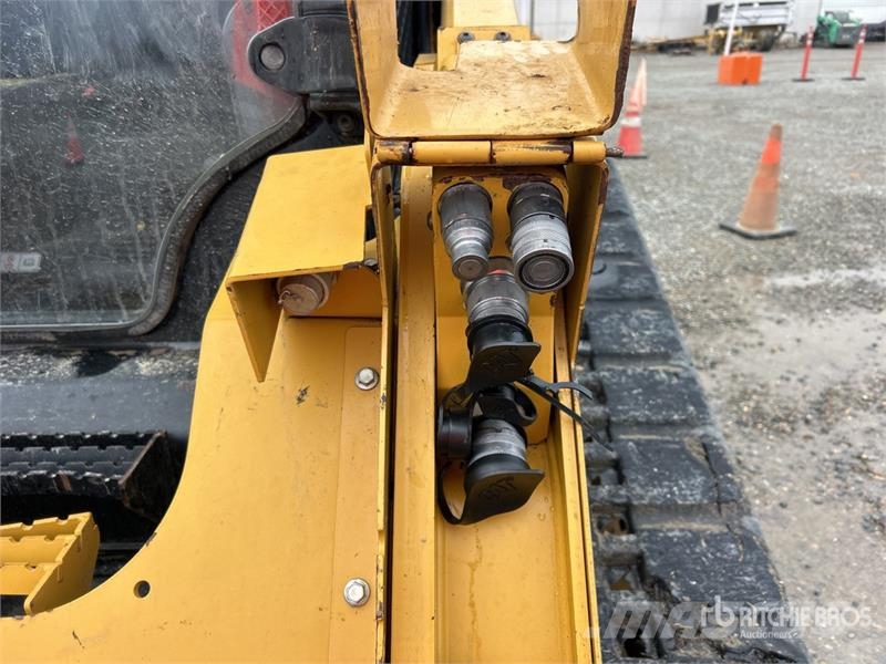 CAT 299D Chargeuse compacte
