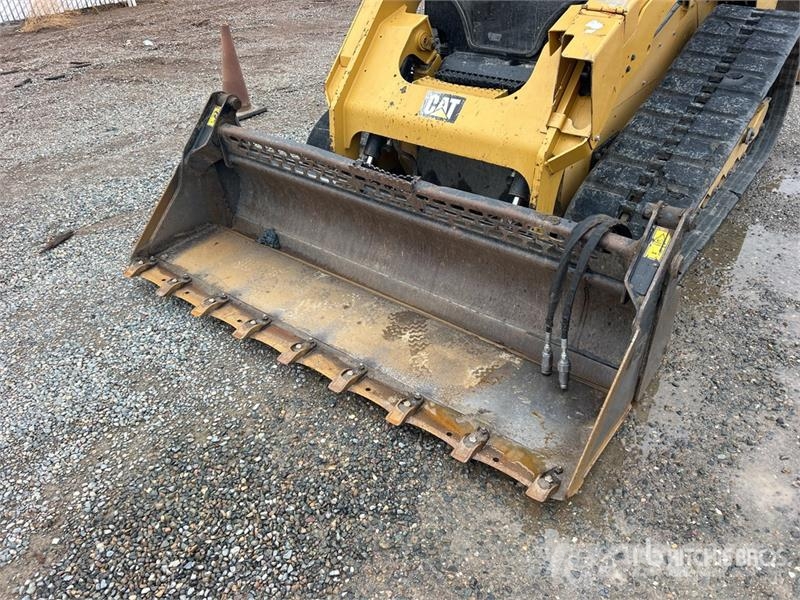 CAT 299D Chargeuse compacte