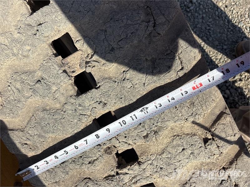 CAT 299D2 滑移装载机