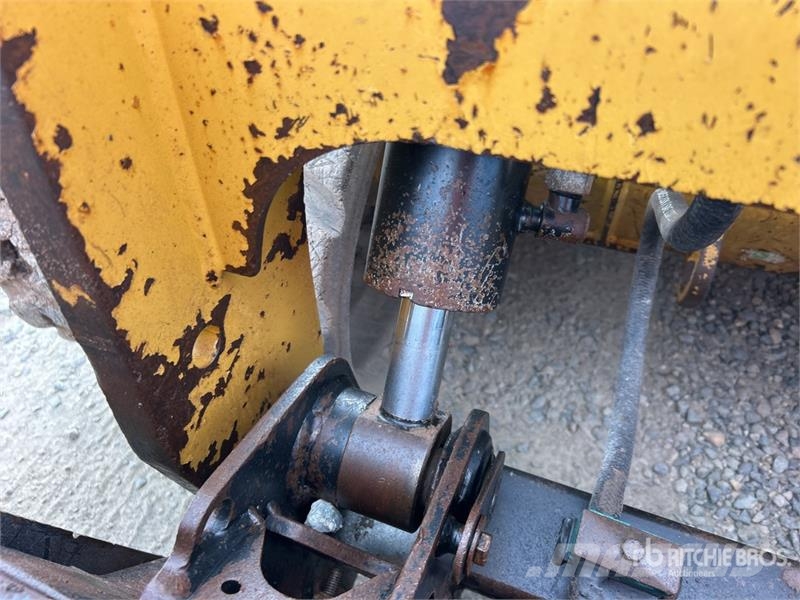 CAT 299D2 Skid steer mini nakladalci