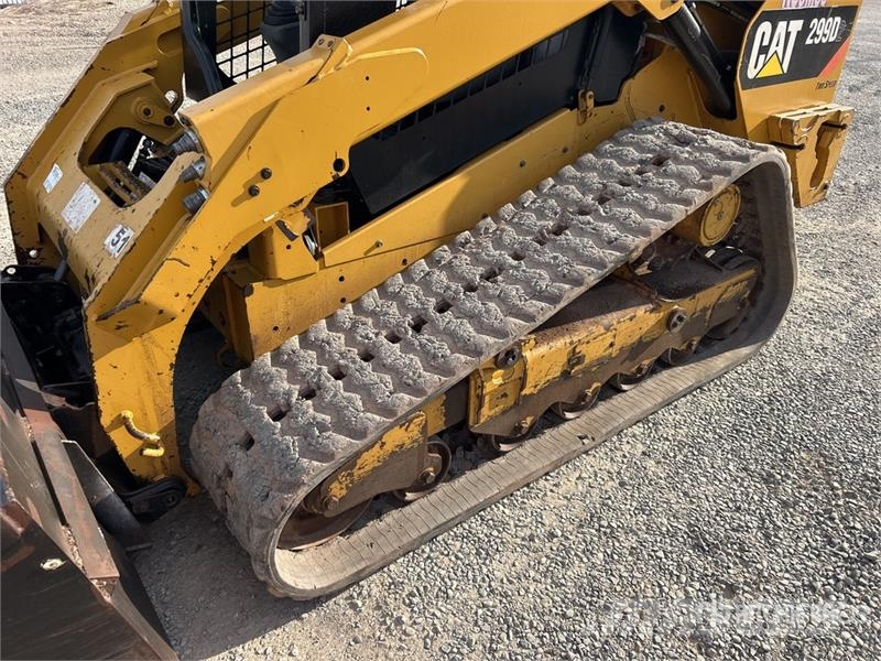 CAT 299D2 Skid steer mini nakladalci