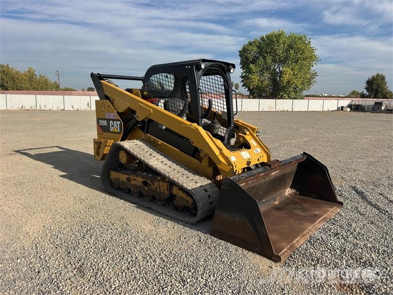CAT 299D2 Skid steer mini nakladalci