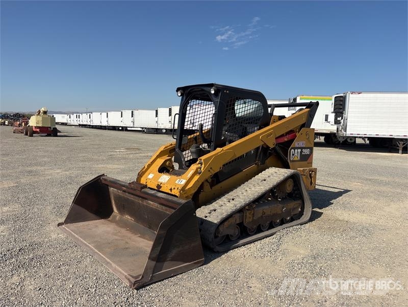 CAT 299D2 滑移装载机