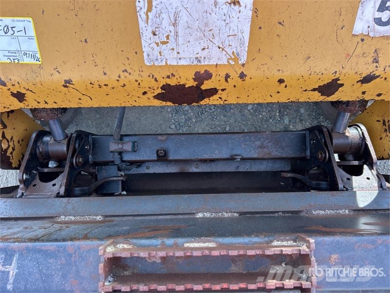 CAT 299D2 Skid steer mini nakladalci