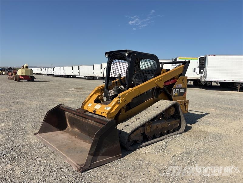 CAT 299D2 滑移装载机