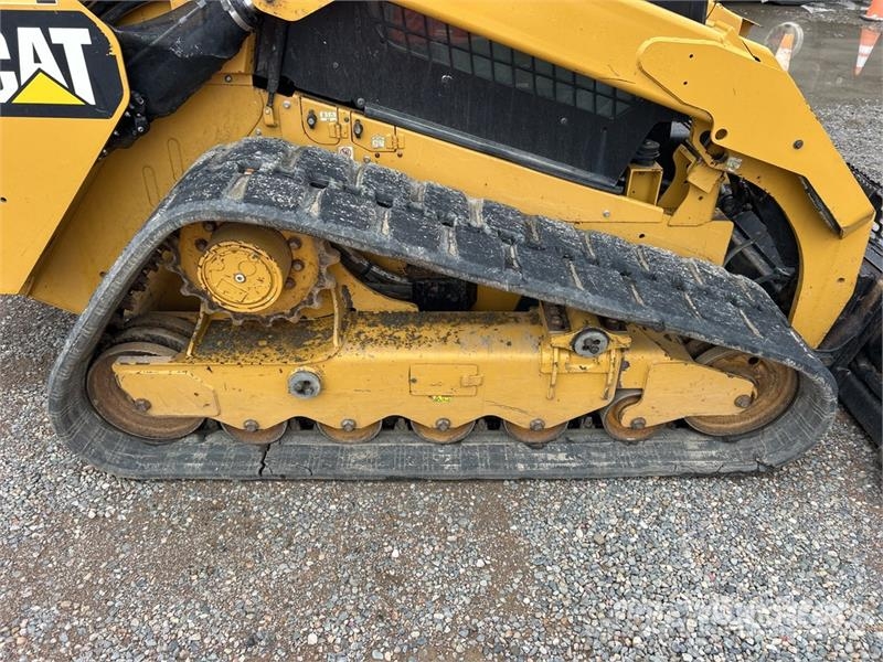 CAT 299D2 XHP Two-Speed Compact Track Loader Skid steer mini utovarivači
