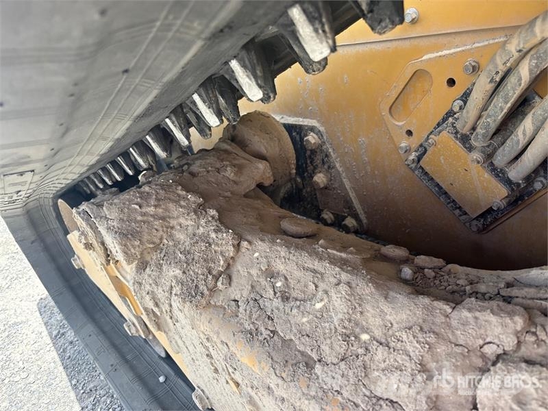 CAT 299D3 Two-Speed Compact Track Loader Skid steer loaders
