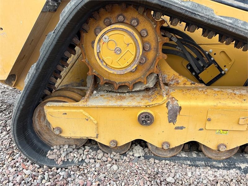 CAT 299D3 XE Two-Speed Compact Track Loader Skid steer loaders